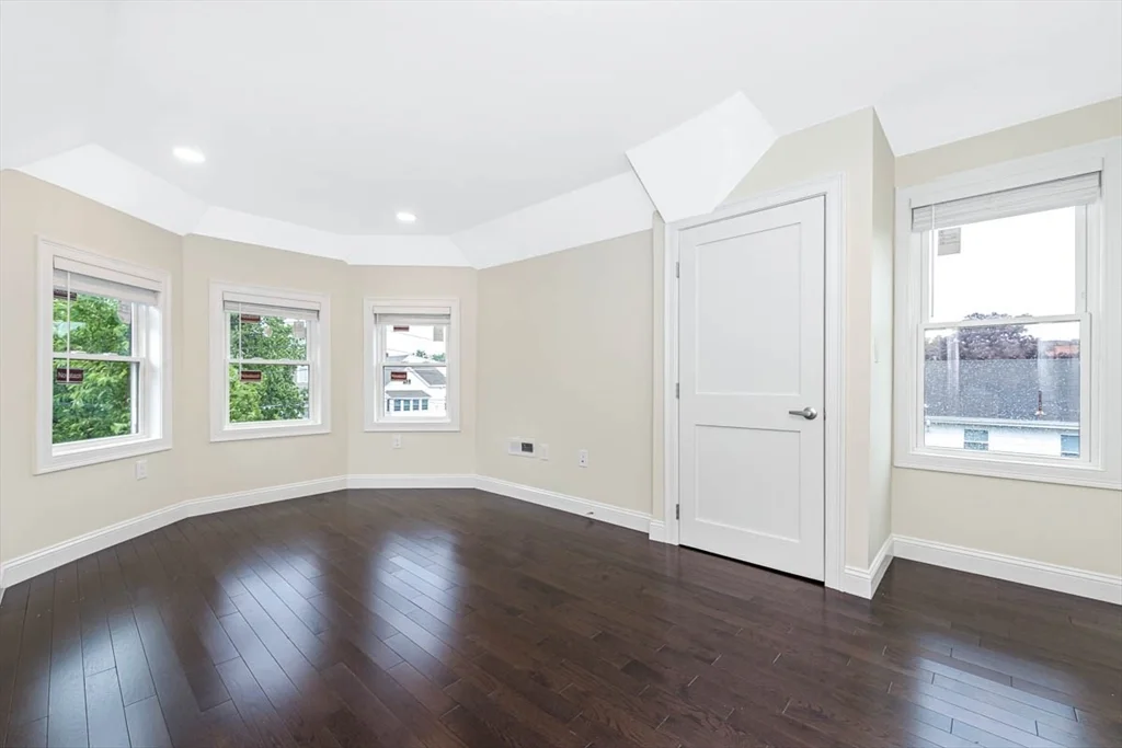 7 bed, 4+ bath apartment for rent at 77 Winchester St, Medford — photo 23 of 38