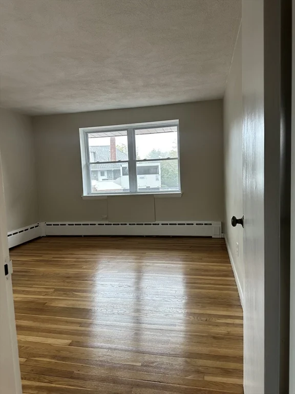 2 bed, 1 bath apartment for rent at 77 Wyman Unit G, Waban — photo 6 of 8