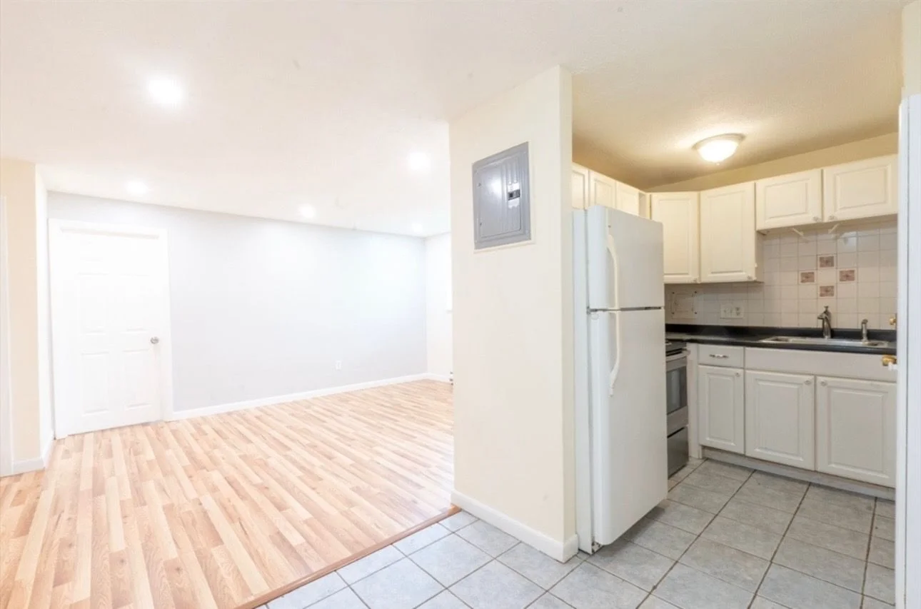 2 bed, 1.5 bath apartment for rent at 770 Cummins Hwy Unit 12, Mattapan — photo 6 of 10