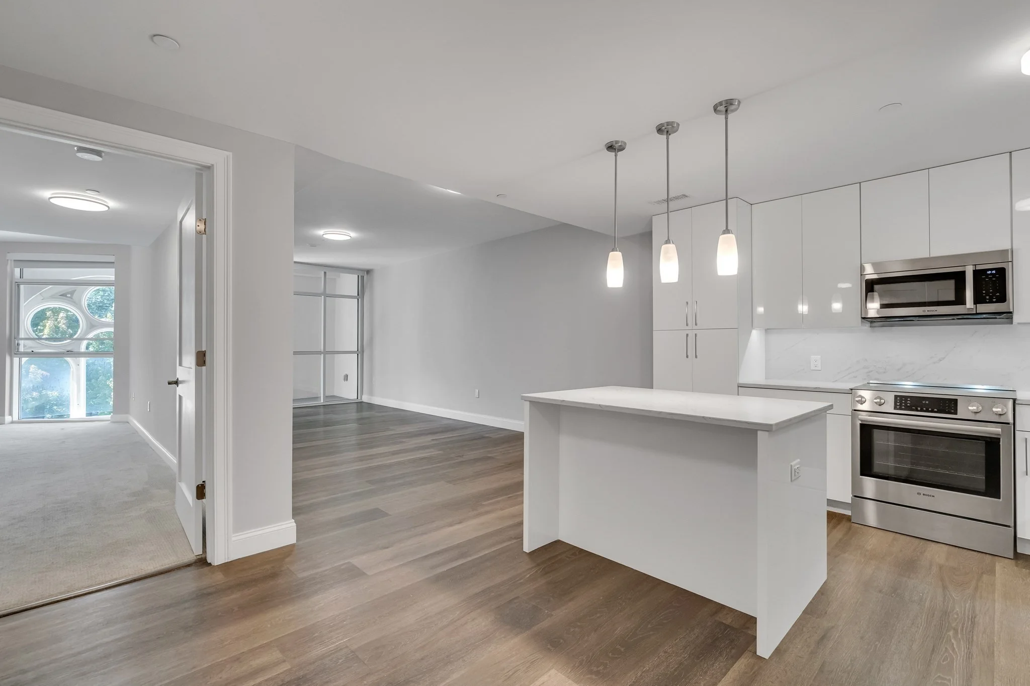 3 bed, 2 bath apartment for rent at 771-781 Harrison Ave Unit 406, South End — photo 1 of 29