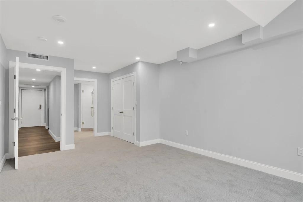 3 bed, 3 bath apartment for rent at 771-781 Harrison Unit PH-7, South End — photo 16 of 24