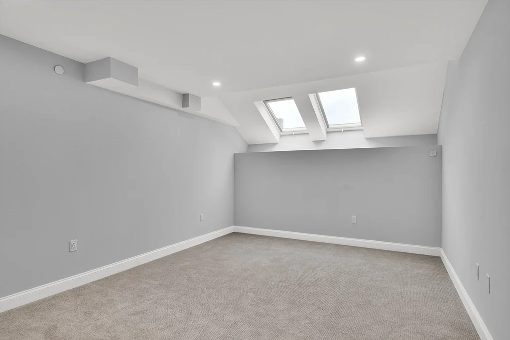 3 bed, 3 bath apartment for rent at 771-781 Harrison Unit PH-7, South End — photo 14 of 24