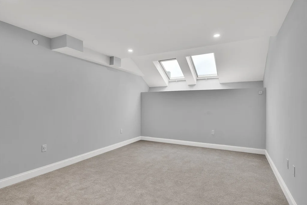 3 bed, 3 bath apartment for rent at 771-781 Harrison Unit PH-8, South End — photo 15 of 24