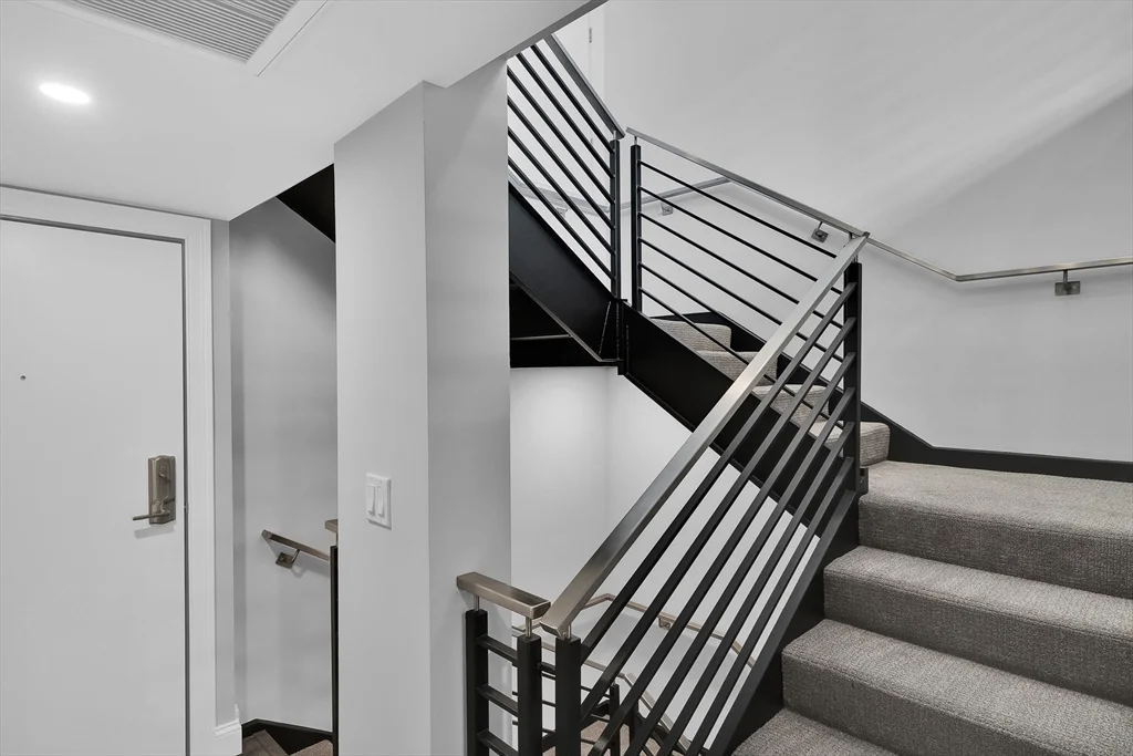 3 bed, 3 bath apartment for rent at 771-781 Harrison Unit PH-8, South End — photo 20 of 24