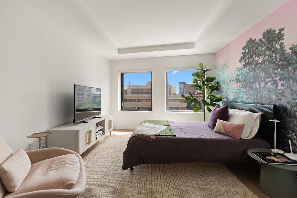 Studio bed, 1 bath apartment for rent at 771 Beacon St Unit 2-703, Fenway — photo 2 of 12
