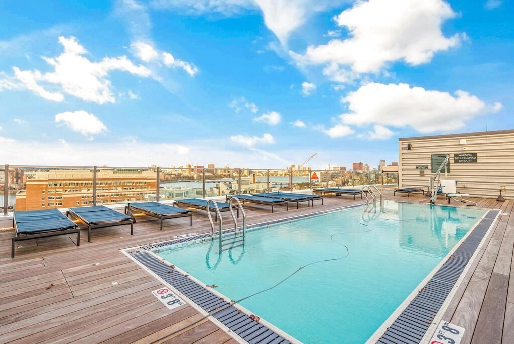 Studio bed, 1 bath apartment for rent at 771 Beacon St Unit 2-703, Fenway — photo 8 of 12