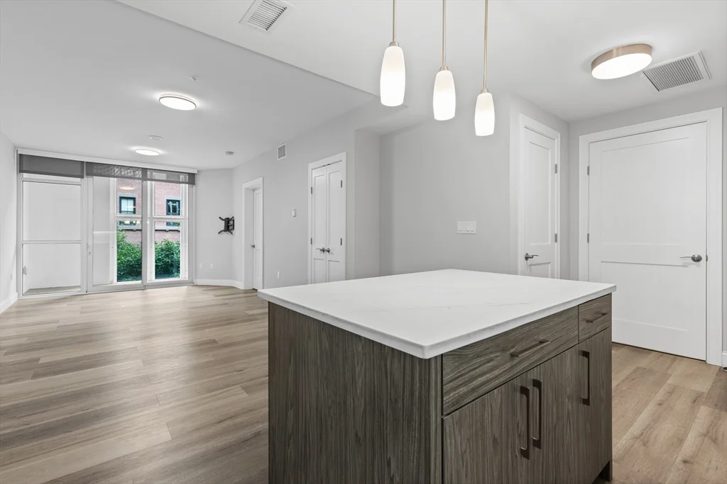 1 bed, 1 bath apartment for rent at 771 Harrison Ave Unit 202, South End — photo 5 of 22