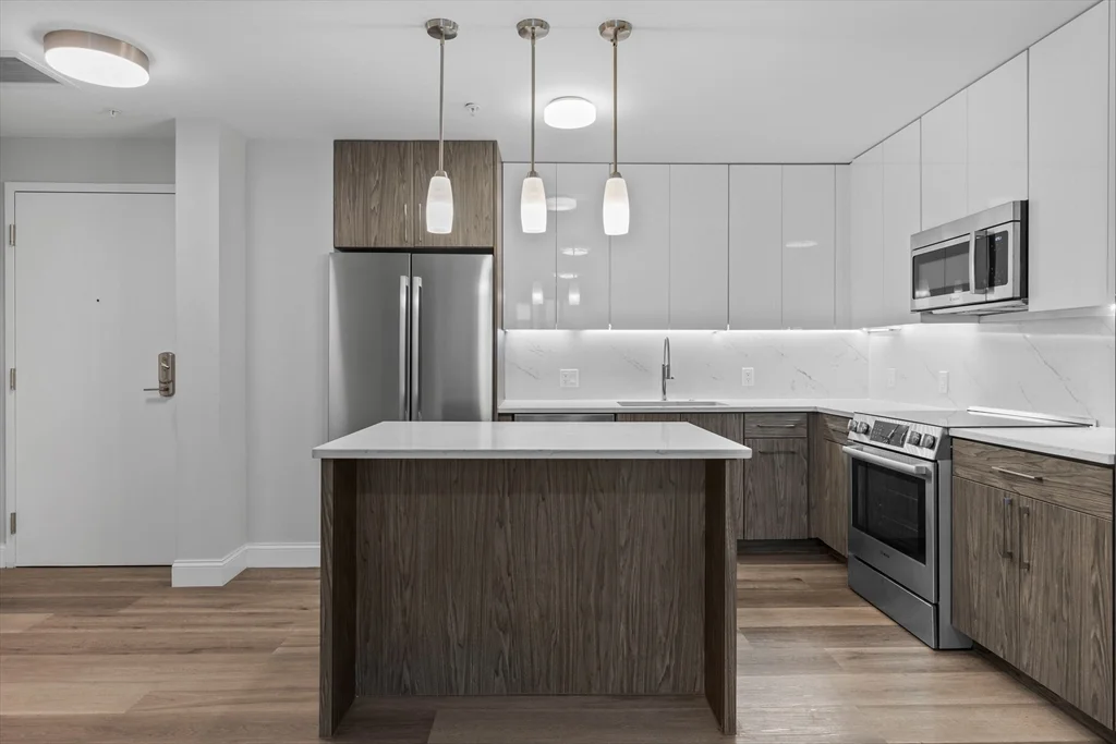 1 bed, 1 bath apartment for rent at 771 Harrison Ave Unit 202, South End — photo 8 of 22