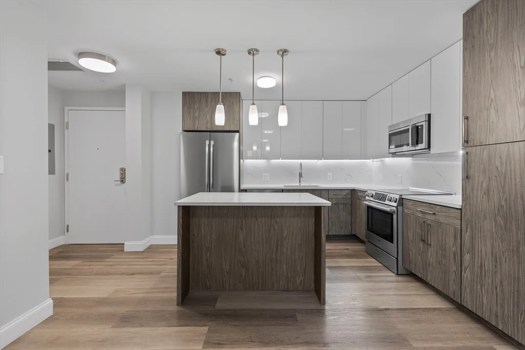 1 bed, 1 bath apartment for rent at 771 Harrison Ave Unit 202, South End — photo 7 of 22