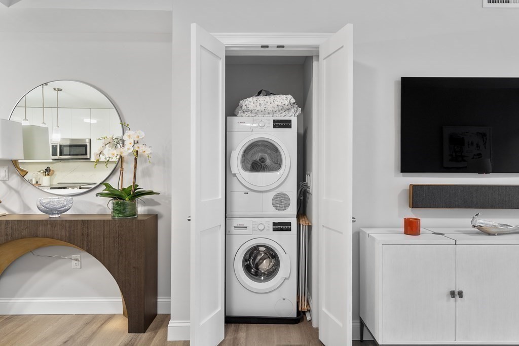 1 bed, 1 bath apartment for rent at 771 Harrison Ave Unit 208, South End — photo 4 of 11