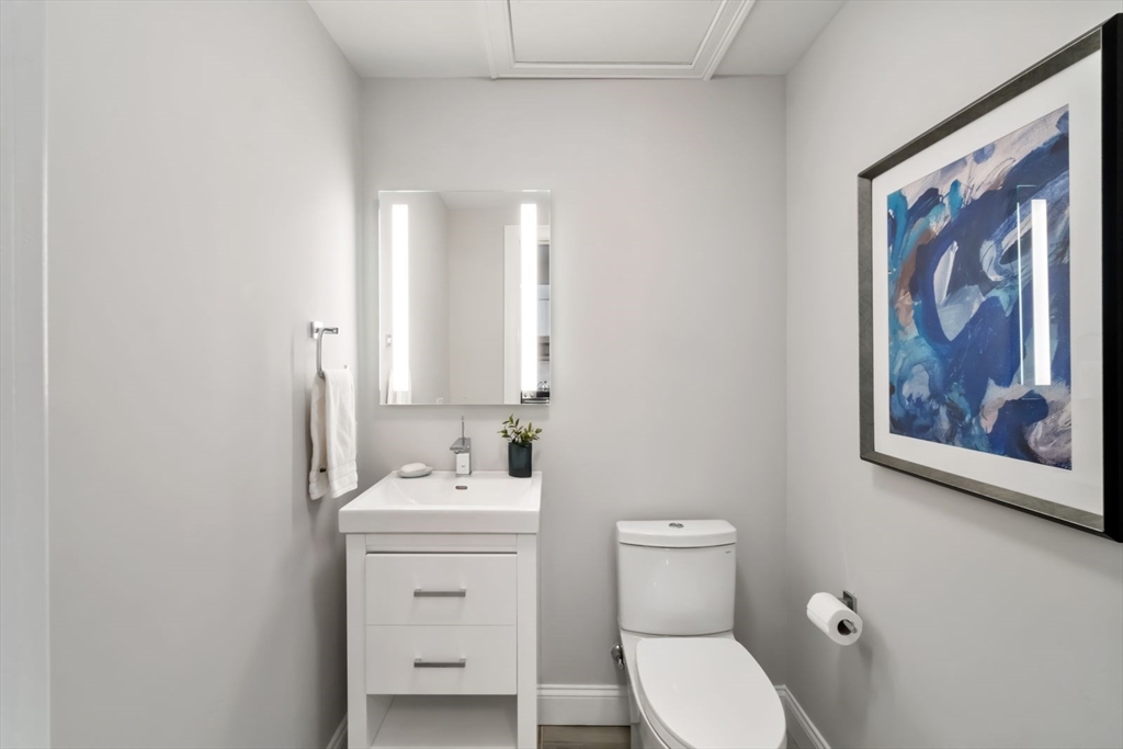 1 bed, 1 bath apartment for rent at 771 Harrison Ave Unit 2G, South End — photo 13 of 27