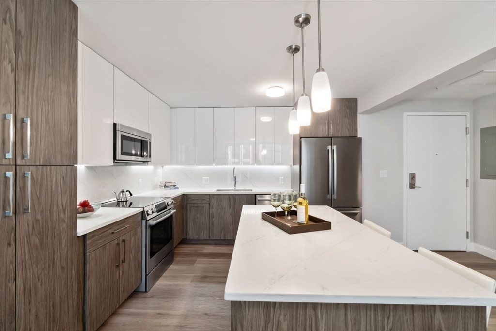 1 bed, 1 bath apartment for rent at 771 Harrison Ave Unit 2G, South End — photo 5 of 27