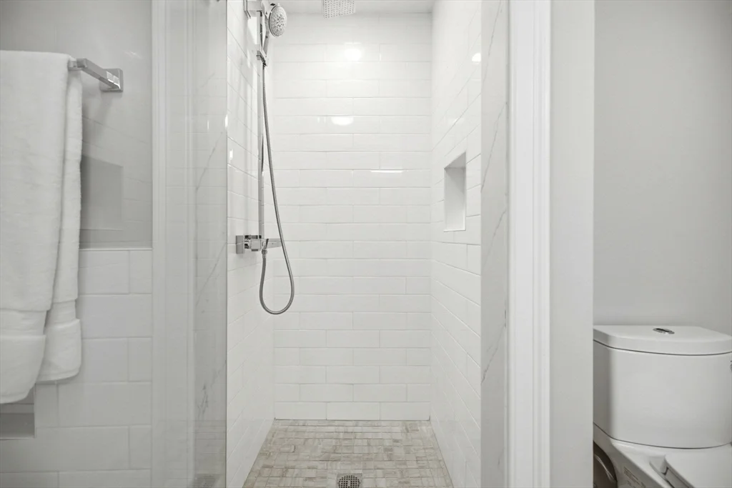 1 bed, 1 bath apartment for rent at 771 Harrison Ave Unit 303, South End — photo 19 of 28
