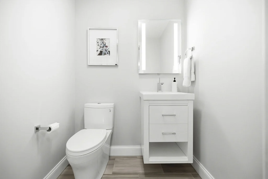 1 bed, 1 bath apartment for rent at 771 Harrison Ave Unit 303, South End — photo 11 of 28