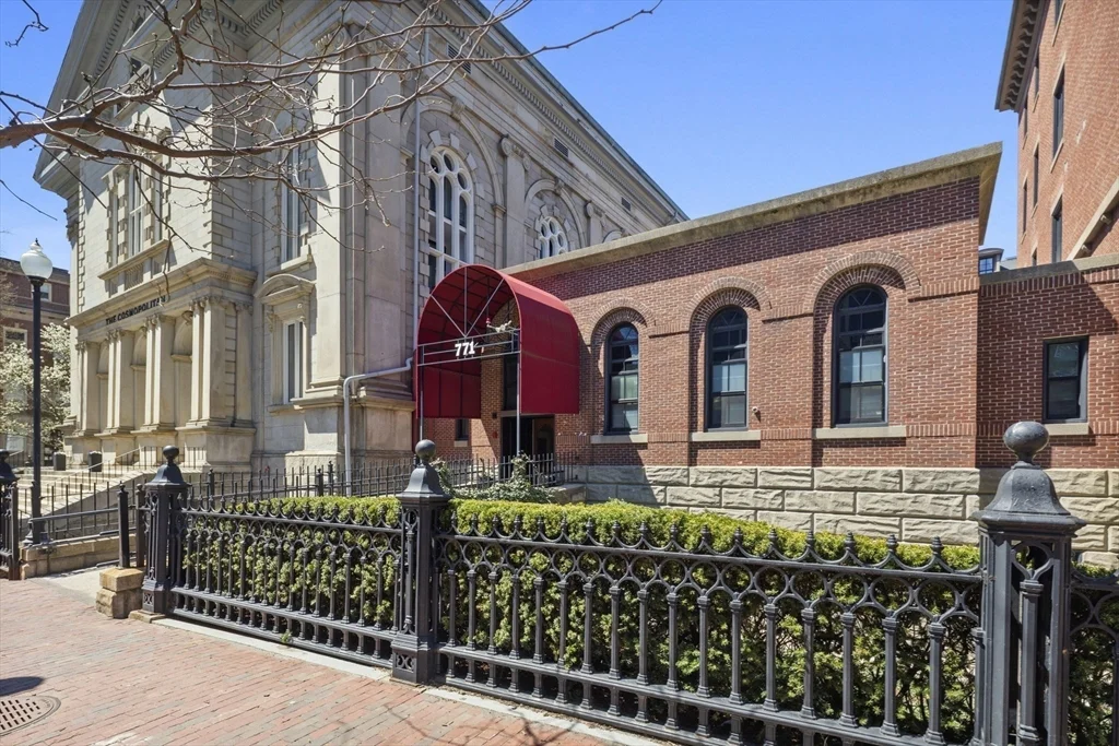 1 bed, 1 bath apartment for rent at 771 Harrison Ave Unit 309, South End — photo 30 of 40