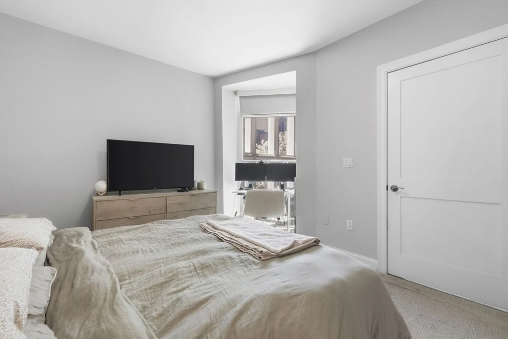 1 bed, 1 bath apartment for rent at 771 Harrison Ave Unit 309, South End — photo 19 of 40