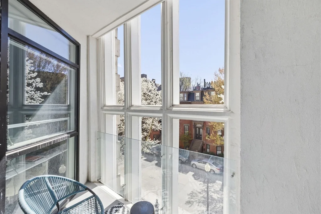 1 bed, 1 bath apartment for rent at 771 Harrison Ave Unit 309, South End — photo 24 of 40