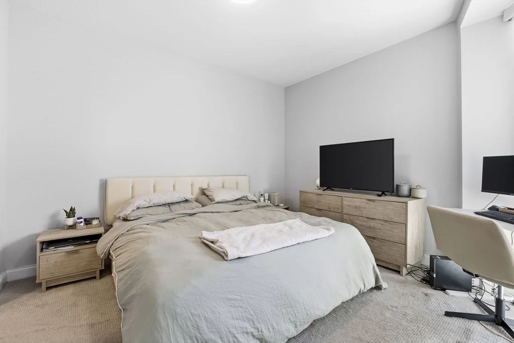 1 bed, 1 bath apartment for rent at 771 Harrison Ave Unit 309, South End — photo 18 of 40