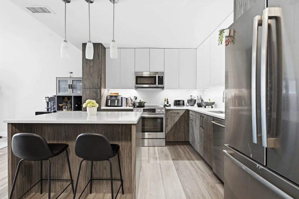 1 bed, 1 bath apartment for rent at 771 Harrison Ave Unit 309, South End — photo 3 of 40