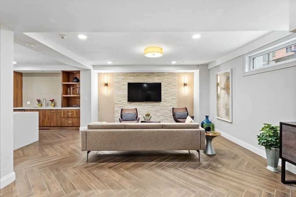 1 bed, 1.5 bath apartment for rent at 771 Harrison Ave Unit 401, South End — photo 18 of 22