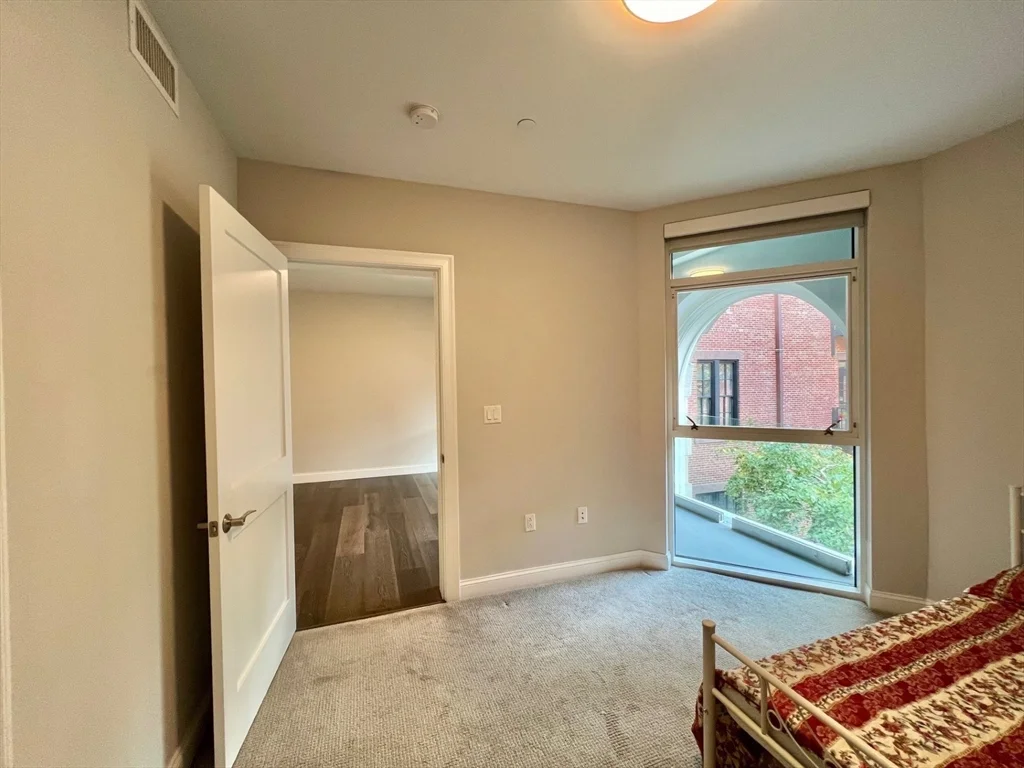 1 bed, 1.5 bath apartment for rent at 771 Harrison Ave Unit 401, South End — photo 7 of 22