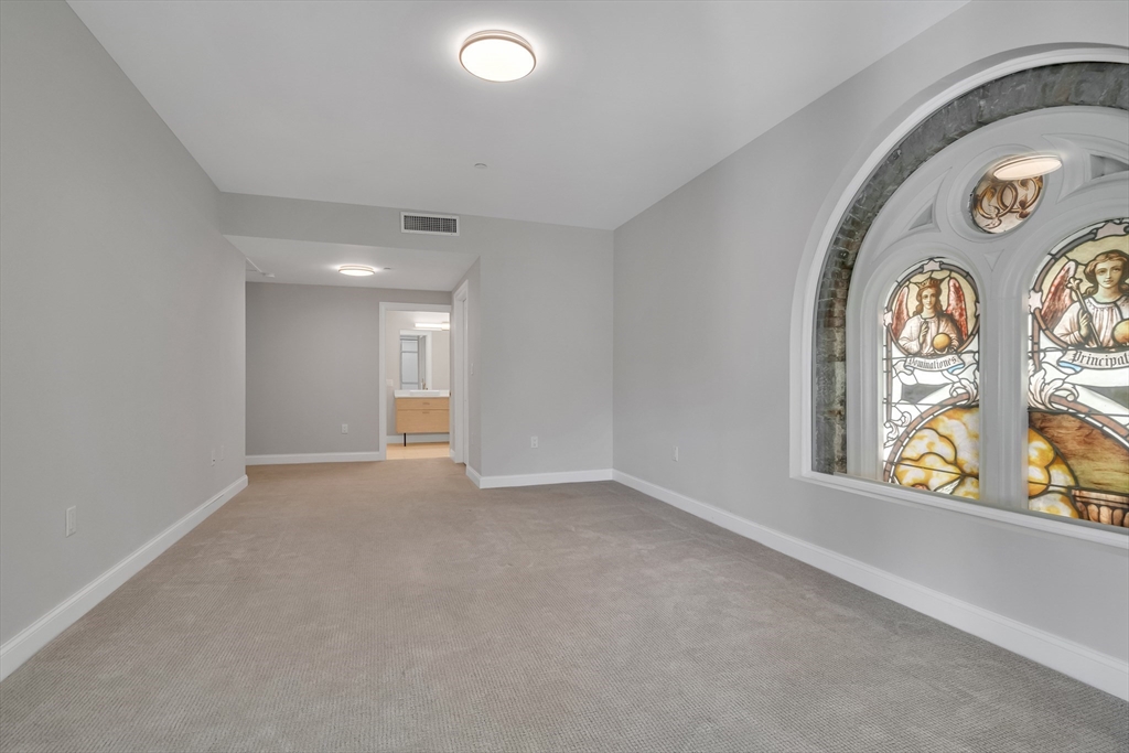 3 bed, 2 bath apartment for rent at 771 Harrison Ave Unit 406, South End — photo 21 of 29