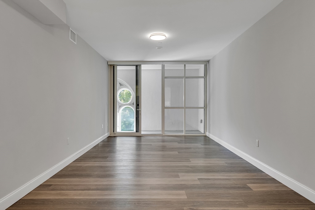 3 bed, 2 bath apartment for rent at 771 Harrison Ave Unit 406, South End — photo 7 of 29