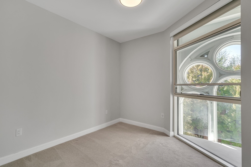 3 bed, 2 bath apartment for rent at 771 Harrison Ave Unit 406, South End — photo 11 of 29