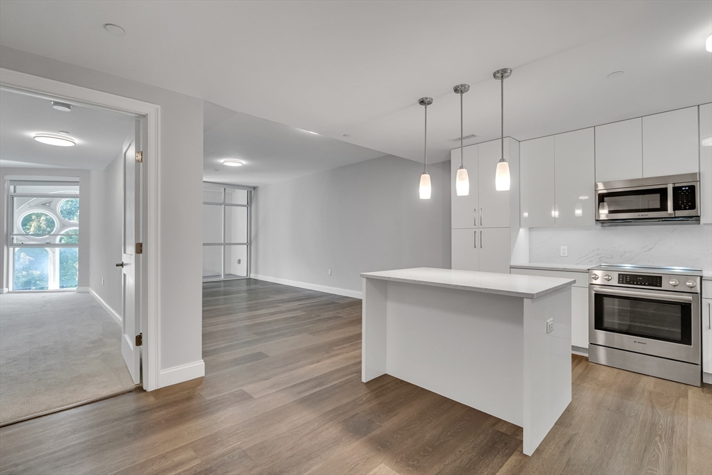 3 bed, 2 bath apartment for rent at 771 Harrison Ave Unit 406, South End — photo 1 of 29