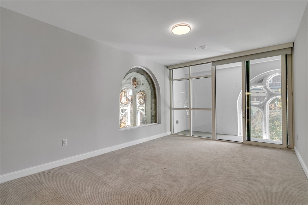 3 bed, 2 bath apartment for rent at 771 Harrison Ave Unit 406, South End — photo 19 of 29