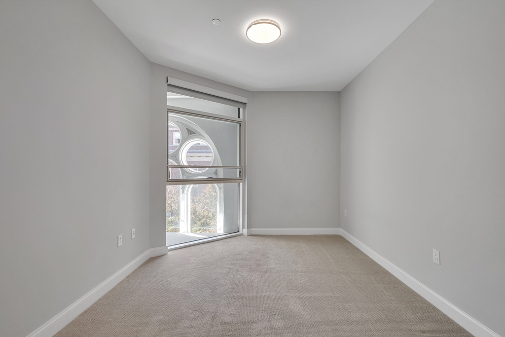 3 bed, 2 bath apartment for rent at 771 Harrison Ave Unit 406, South End — photo 15 of 29