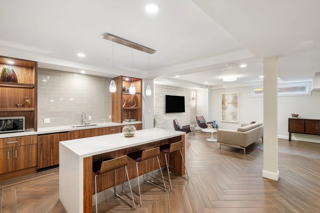 1 bed, 1 bath apartment for rent at 771 Harrison Ave Unit 408, South End — photo 18 of 26