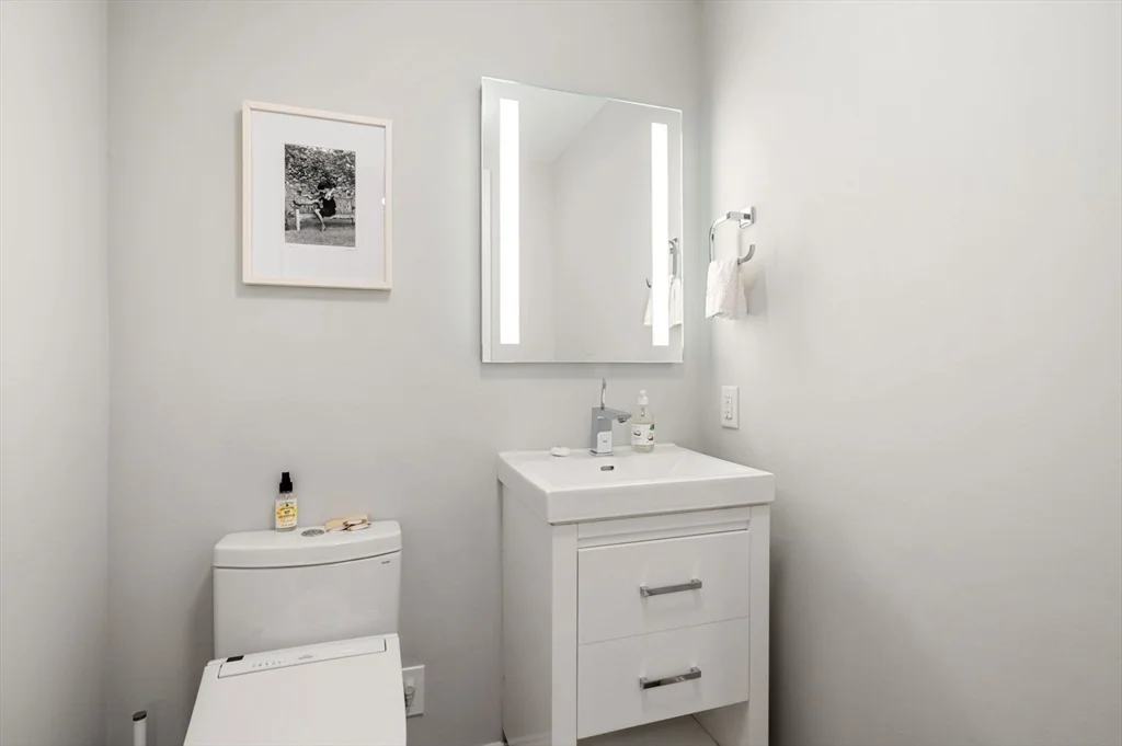 1 bed, 1 bath apartment for rent at 771 Harrison Ave Unit G1, South End — photo 14 of 35