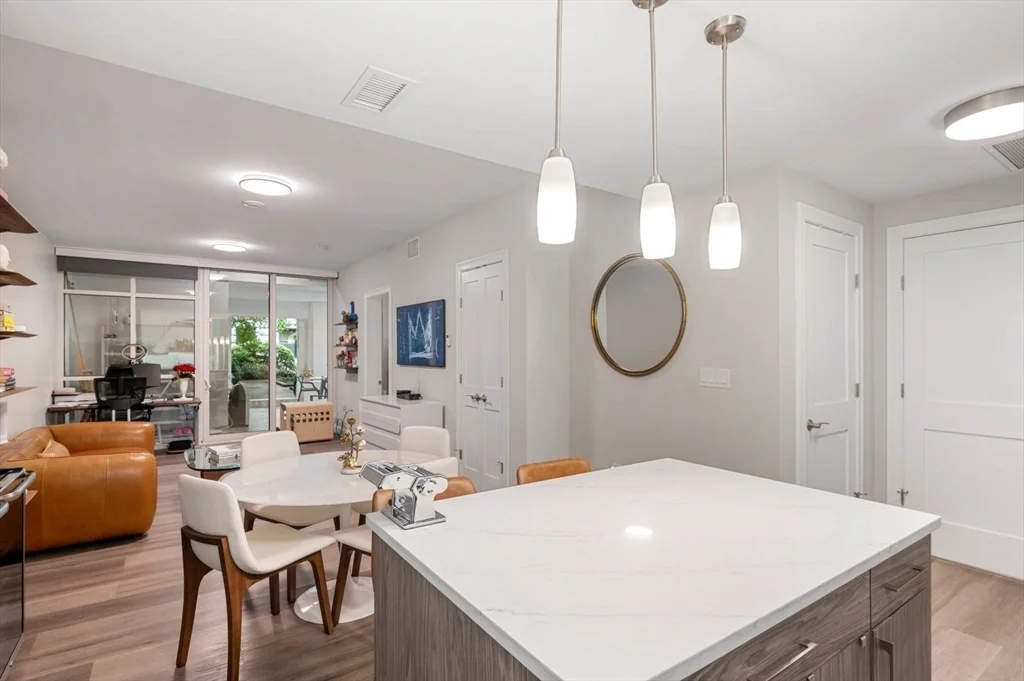1 bed, 1 bath apartment for rent at 771 Harrison Ave Unit G1, South End — photo 1 of 35