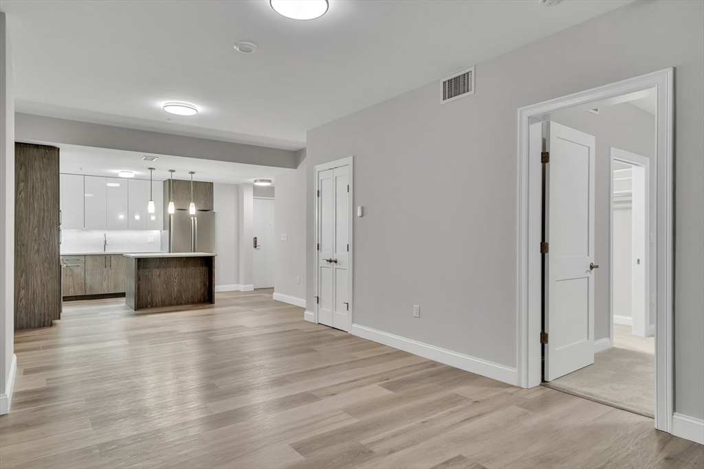2 bed, 2 bath apartment for rent at 771 Harrison Ave Unit G6, South End — photo 8 of 27