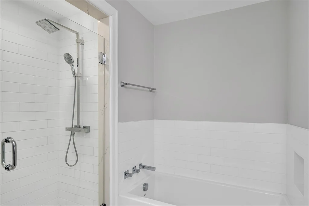 1 bed, 1 bath apartment for rent at 771 Harrison Ave Unit G8, South End — photo 13 of 23
