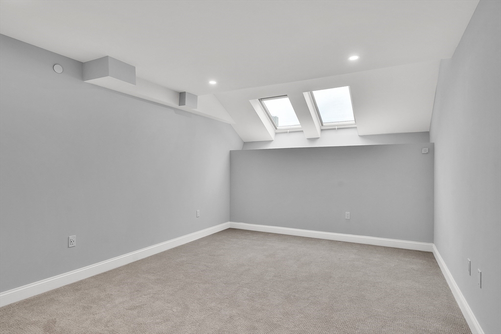 3 bed, 3 bath apartment for rent at 771 Harrison Ave Unit PH-5, South End — photo 14 of 24