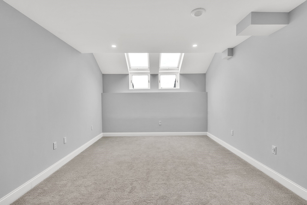 3 bed, 3 bath apartment for rent at 771 Harrison Ave Unit PH-5, South End — photo 15 of 24