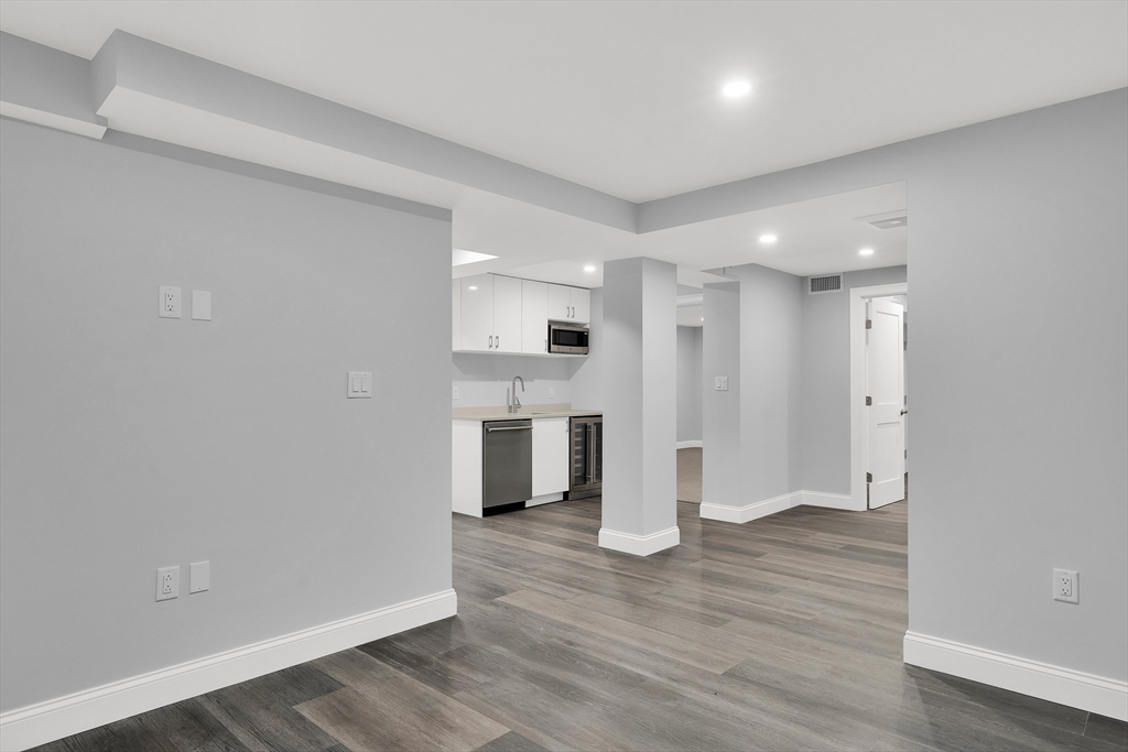 3 bed, 3 bath apartment for rent at 771 Harrison Ave Unit PH-5, South End — photo 21 of 24
