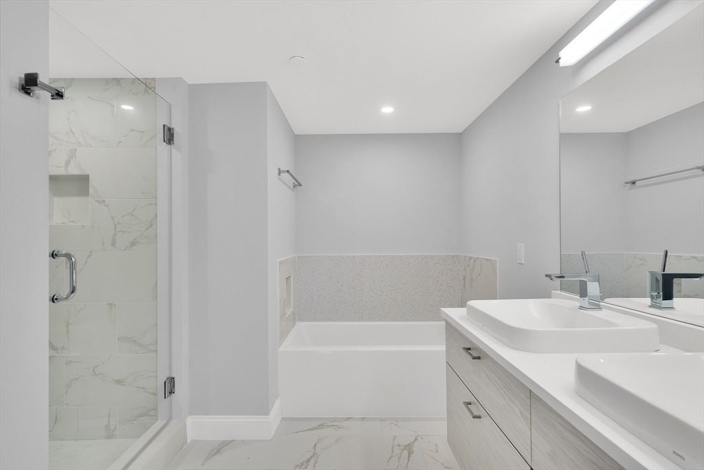 3 bed, 3 bath apartment for rent at 771 Harrison Ave Unit PH-6, South End — photo 18 of 24