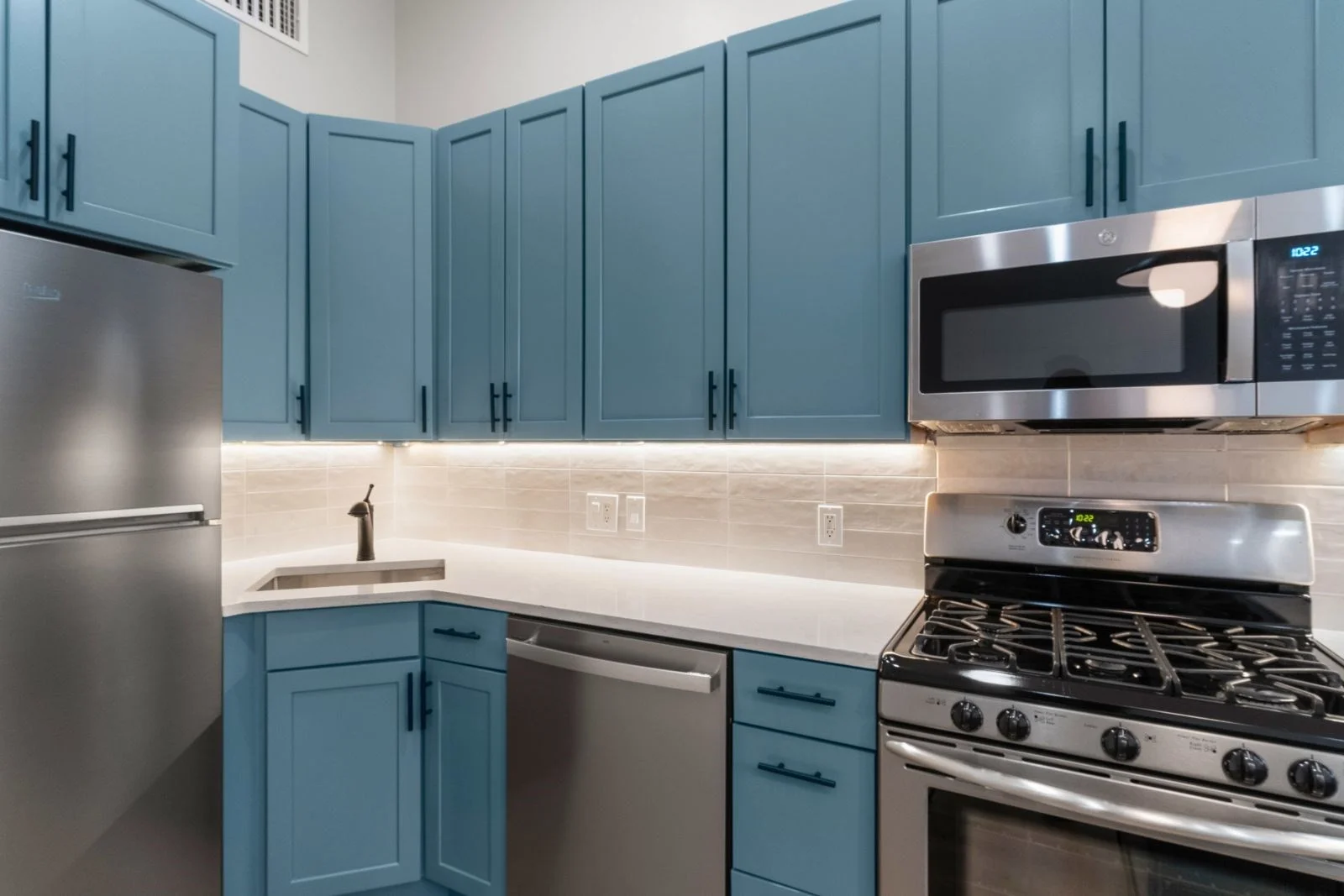 1 bed, 1 bath apartment for rent at 771 Tremont St Unit 1, South End — photo 10 of 20