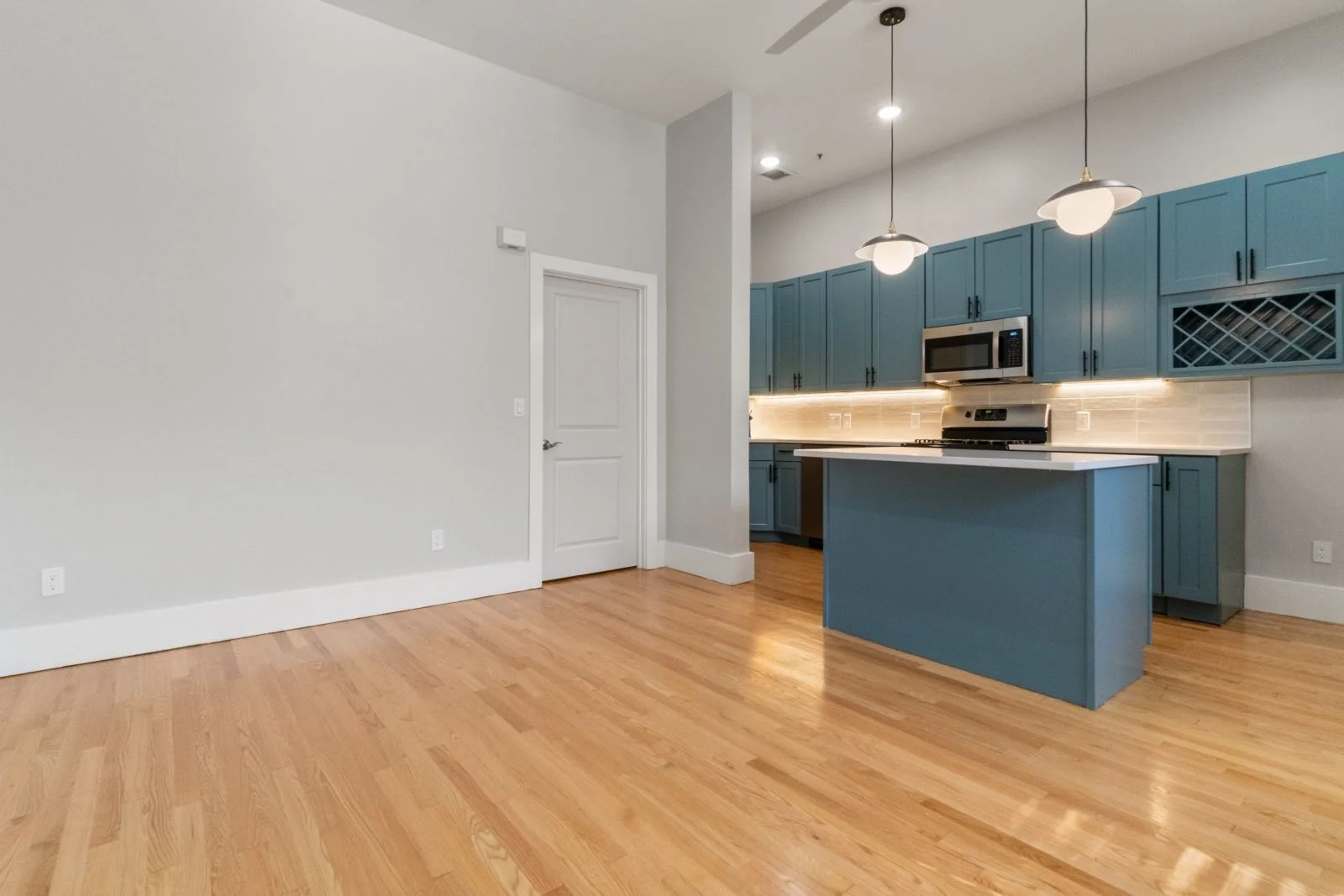 1 bed, 1 bath apartment for rent at 771 Tremont St Unit 1, South End — photo 6 of 20