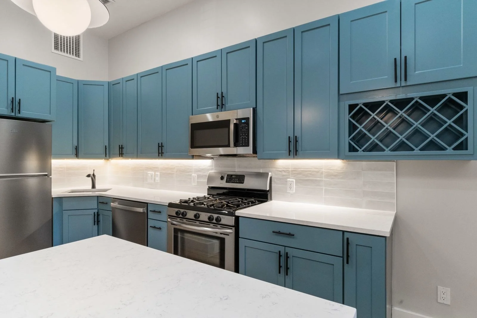 1 bed, 1 bath apartment for rent at 771 Tremont St Unit 1, South End — photo 8 of 20