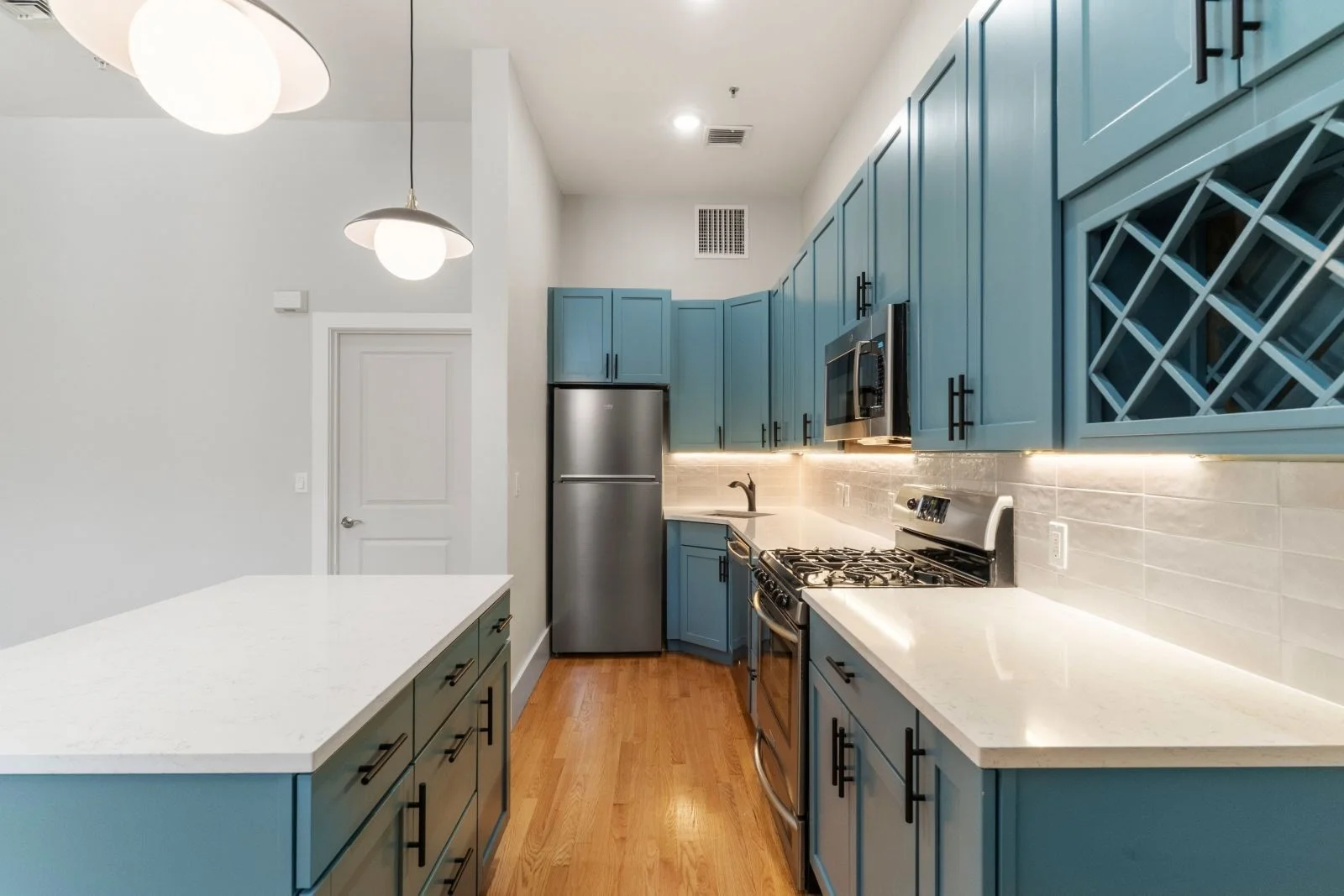 1 bed, 1 bath apartment for rent at 771 Tremont St Unit 1, South End — photo 9 of 20
