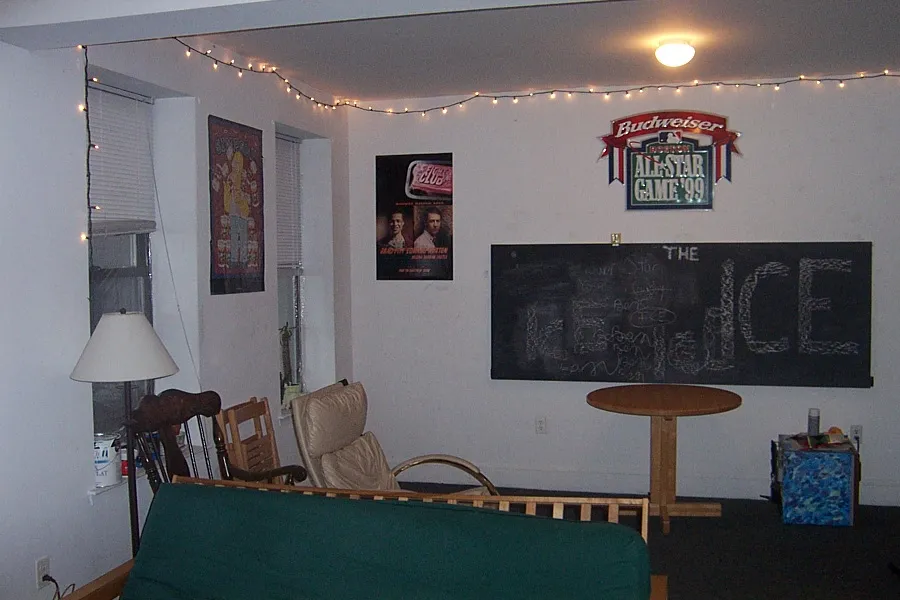 4 bed, 1 bath apartment for rent at 772 Columbus Ave Unit 2, Roxbury — photo 4 of 6