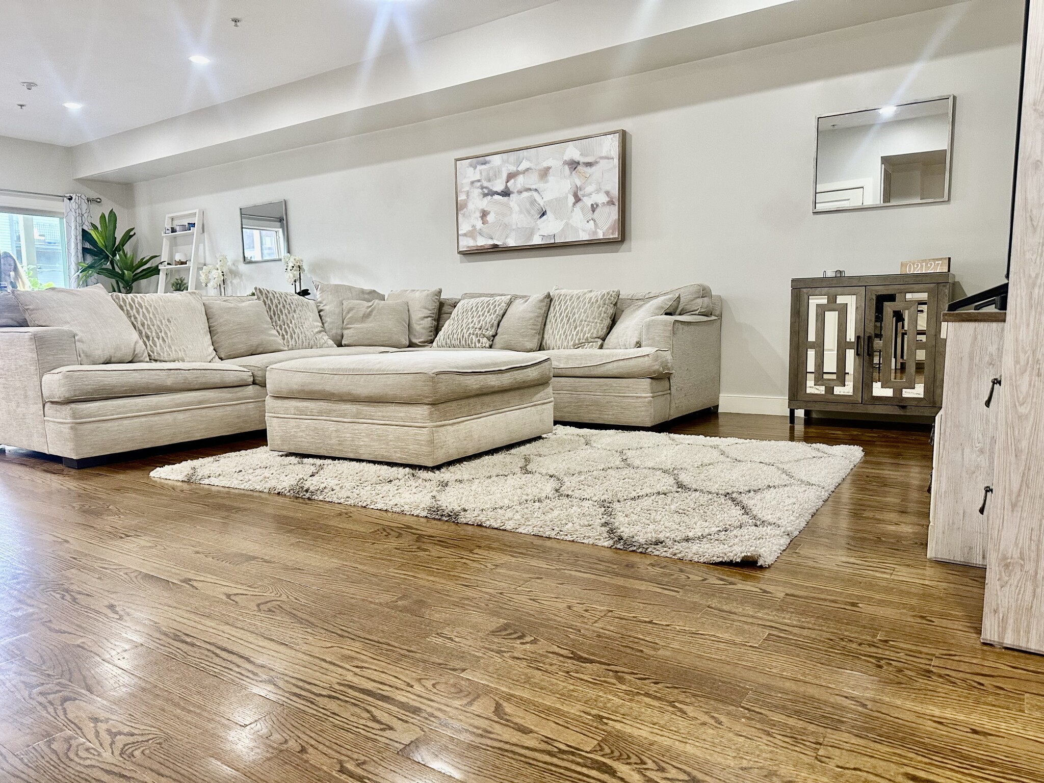 3 bed, 2.5 bath apartment for rent at 772 East 3rd St Unit 2, South Boston — photo 2 of 33