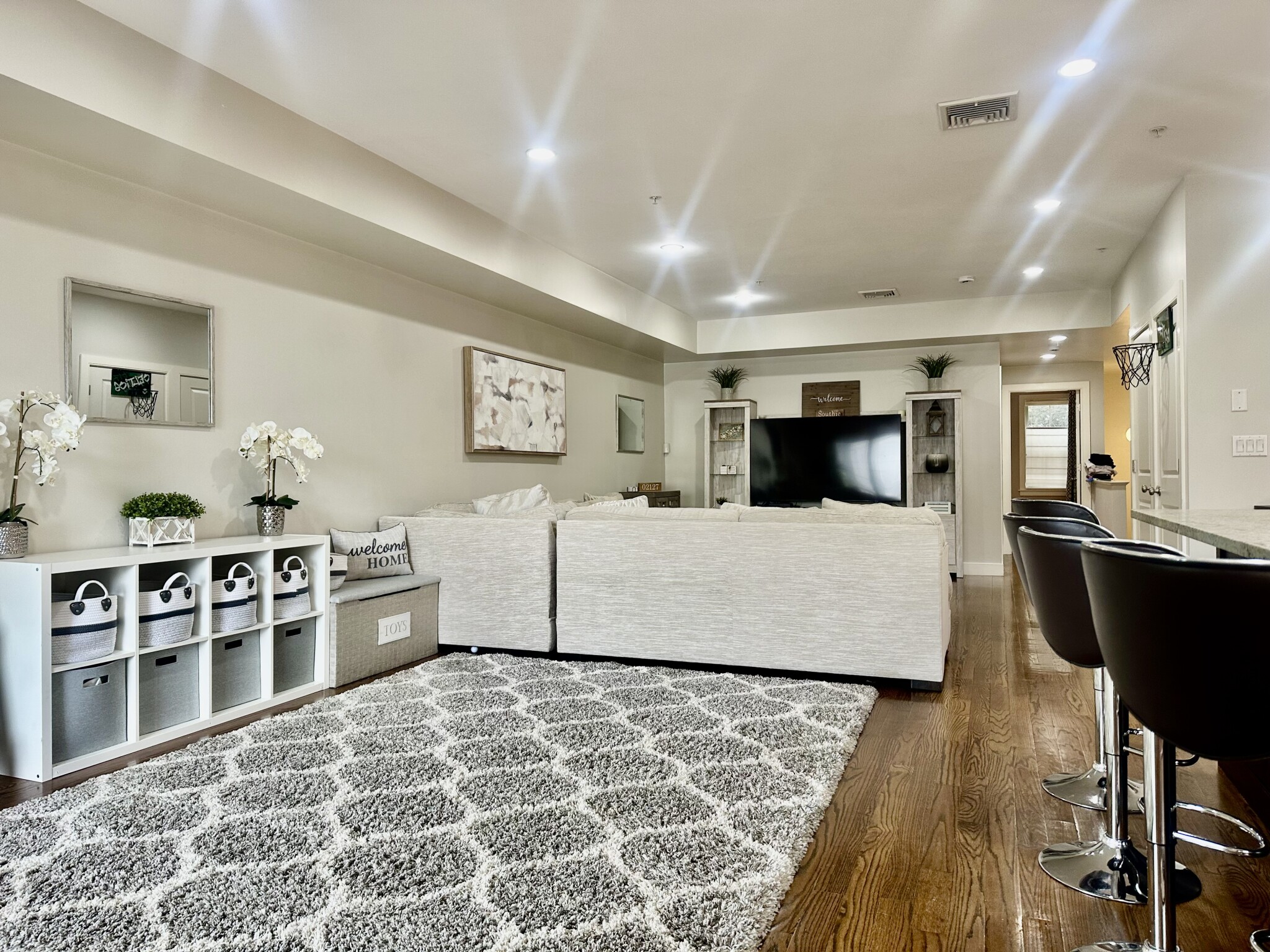 3 bed, 2.5 bath apartment for rent at 772 East 3rd St Unit 2, South Boston — photo 6 of 33
