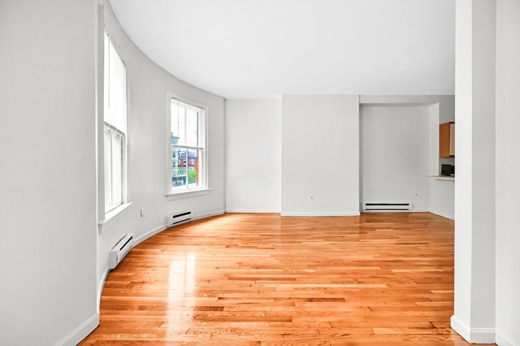 2 bed, 2 bath apartment for rent at 773 Tremont Unit 2, South End — photo 6 of 19