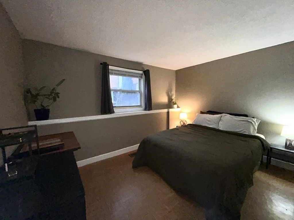 1 bed, 1 bath apartment for rent at 775 Lagrange St Unit 2, Boston — photo 4 of 8