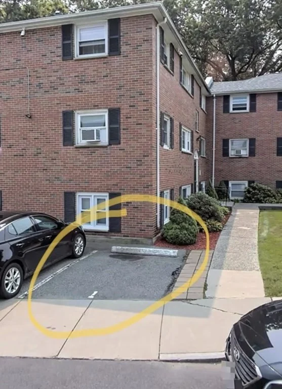 1 bed, 1 bath apartment for rent at 775 Lagrange St Unit 2, Boston — photo 8 of 8